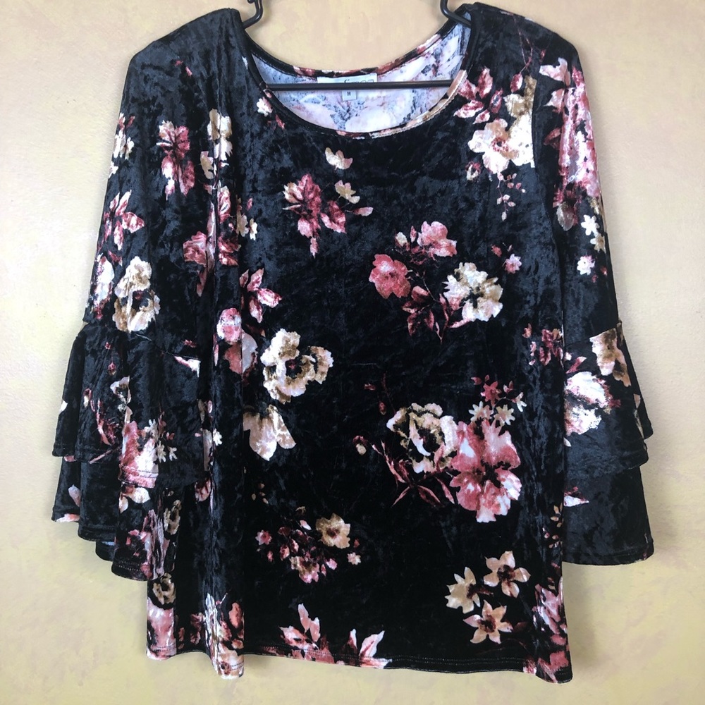 Women’s blouse